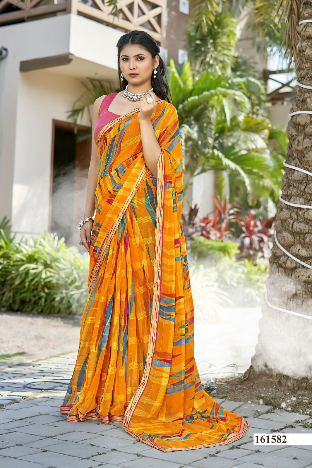 Vilochana 2 By Vallabhi Georgette Abstract Printed Saree Suppliers In Mumbai